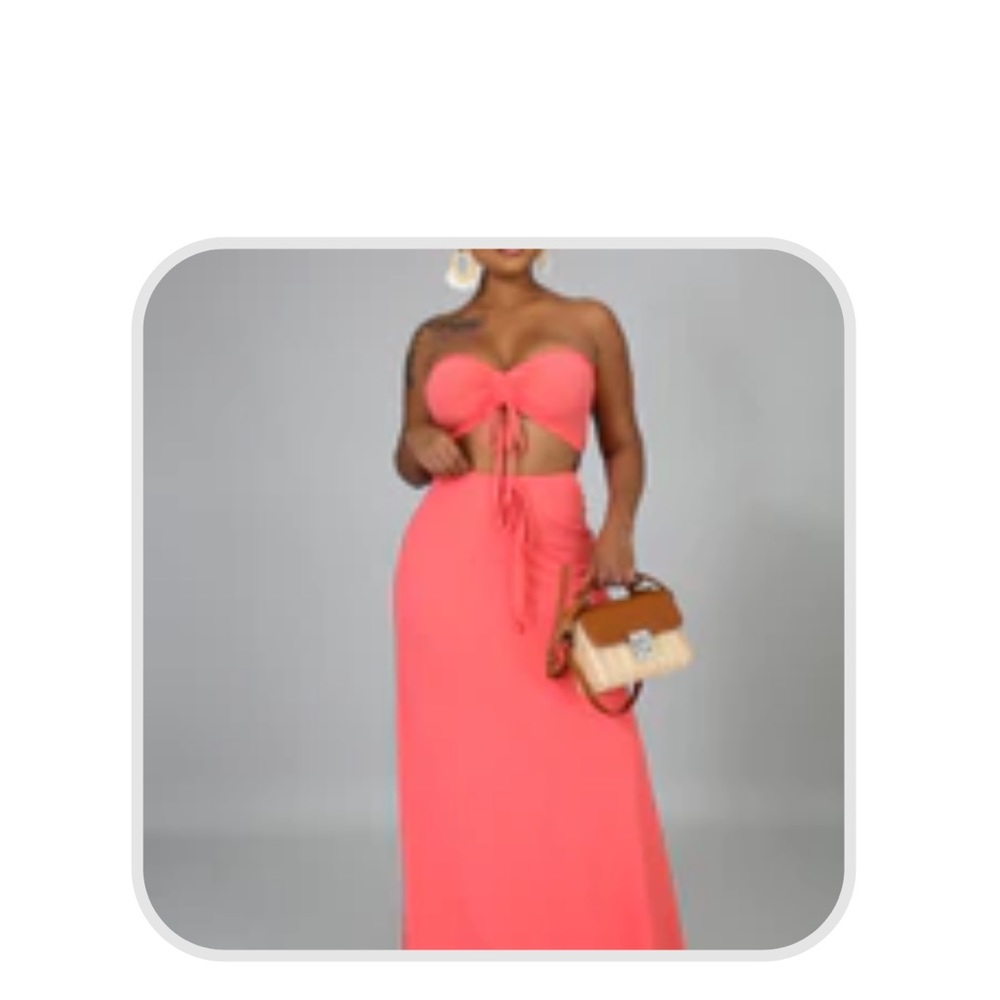 NWT Coral two piece skirt set